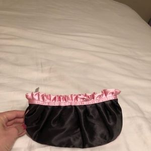 Too Faced clutch/makeup bag